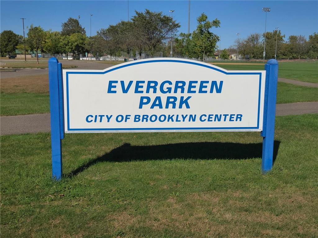881 70th Avenue N Brooklyn Center MN 55430 6800992 image23