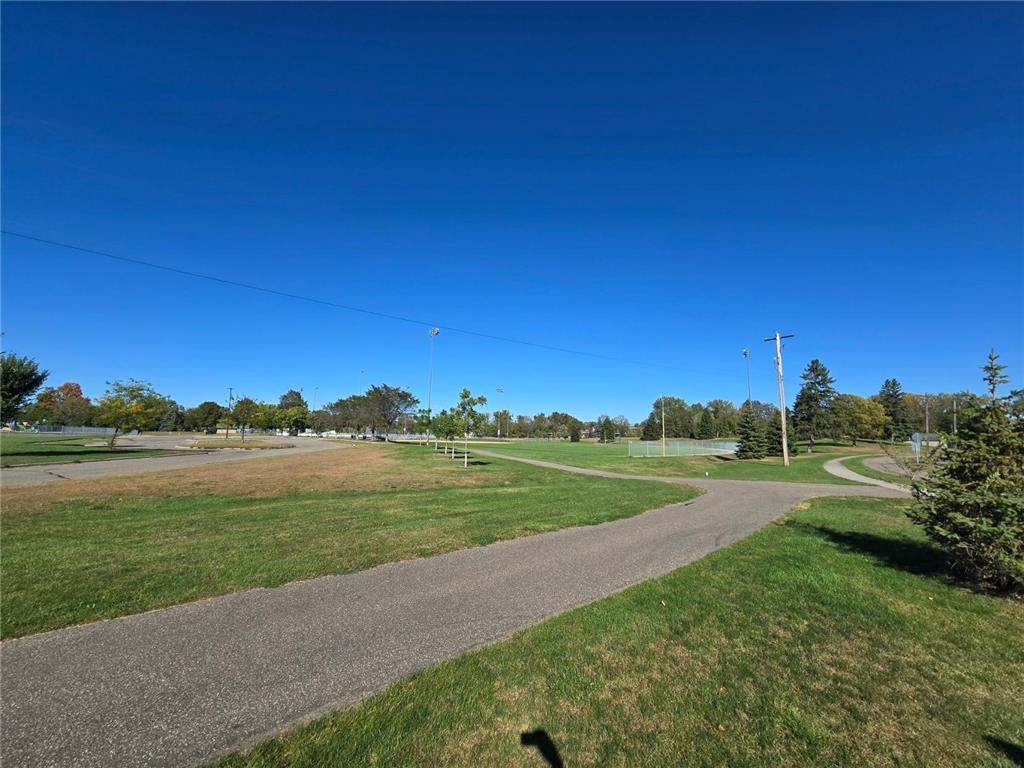 881 70th Avenue N Brooklyn Center MN 55430 6800992 image24