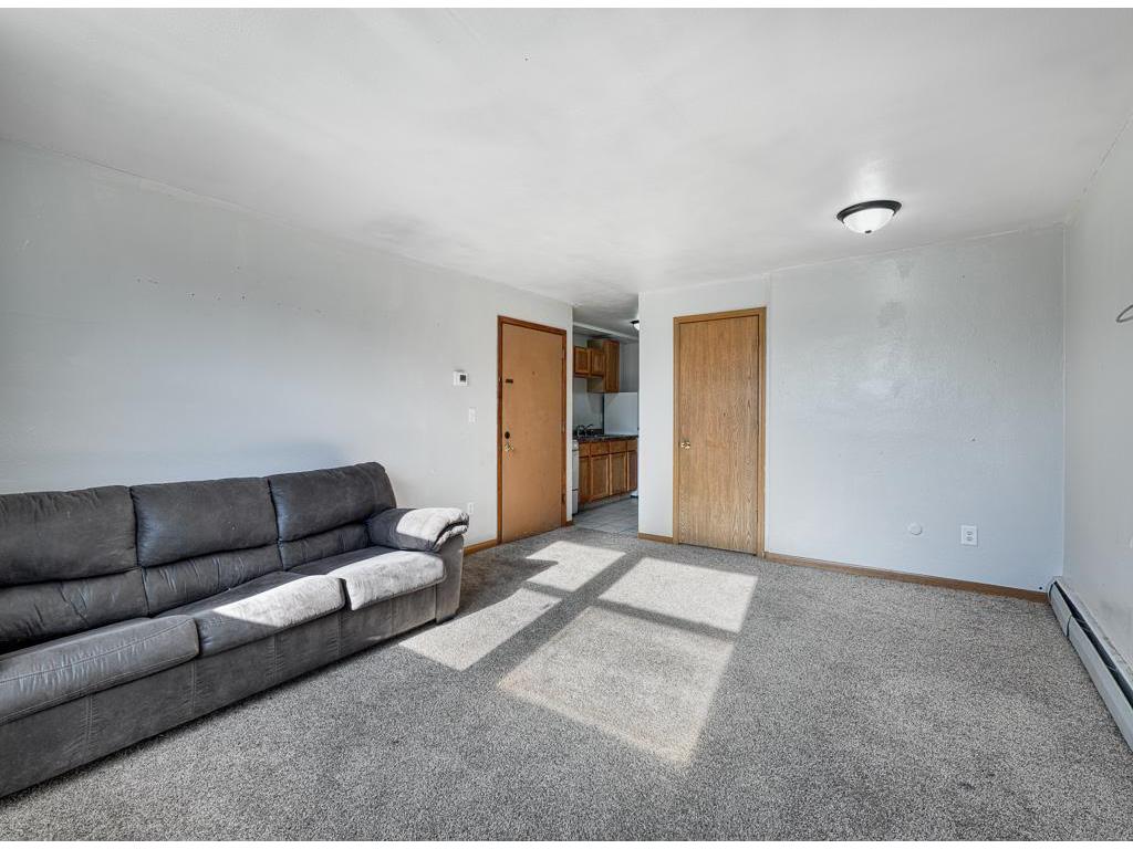 881-889 Maryland Avenue E Saint Paul MN 55106 7015772 image2