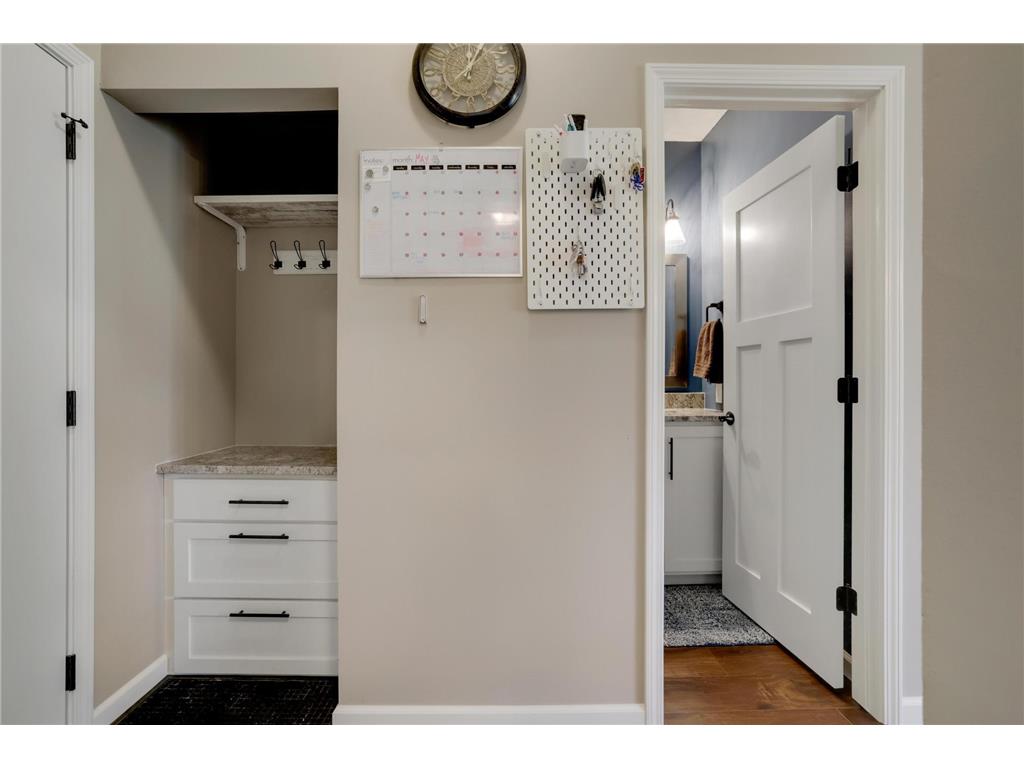881 Kimberly Lane Chanhassen MN 55317 7080664 image13