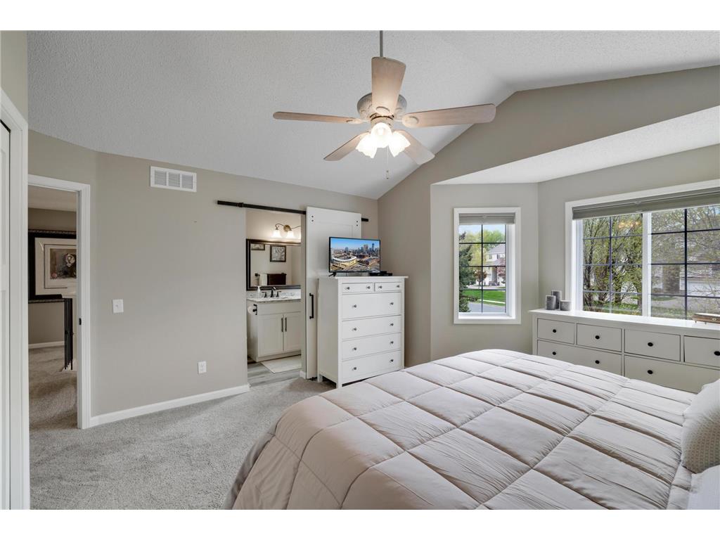 881 Kimberly Lane Chanhassen MN 55317 7080664 image20