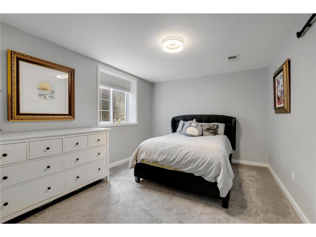 881 Kimberly Lane Chanhassen MN 55317 7080664 image30
