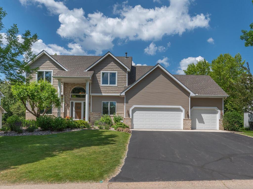 881 Lake Susan Hills Drive, Chanhassen, MN 55317 MLS 6002388 Edina