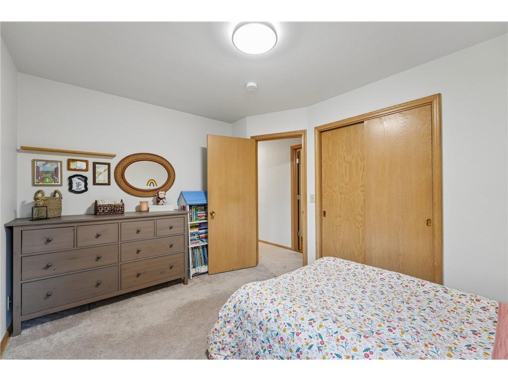 881 Pandora Drive NE Fridley MN 55432 7076200 image24
