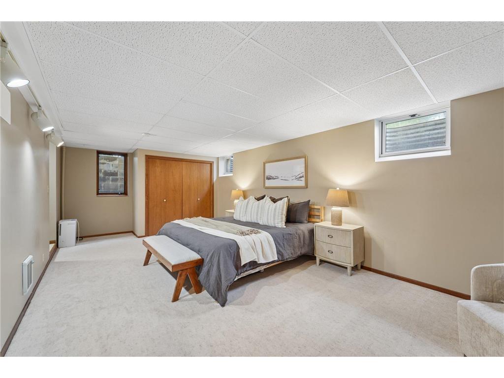 881 Pandora Drive NE Fridley MN 55432 7076200 image27
