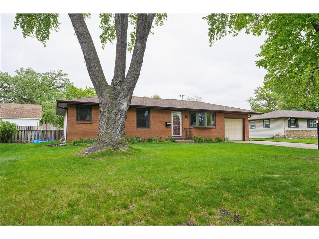 881 Pandora Drive NE Fridley MN 55432 7076200 image42