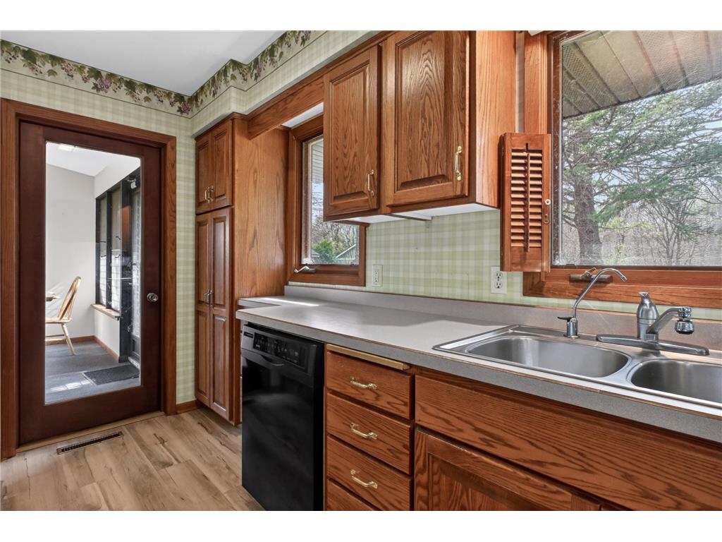 881 W Latoka Drive SW Alexandria MN 56308 - Latoka Lake 7064411 image30