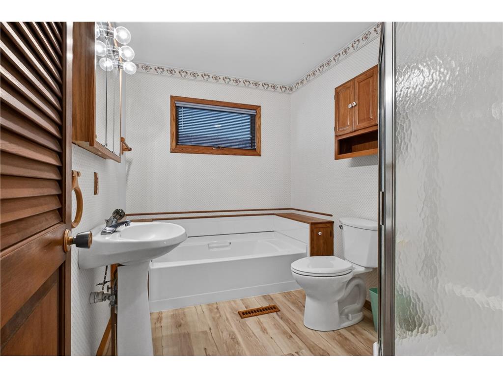 881 W Latoka Drive SW Alexandria MN 56308 - Latoka Lake 7064411 image58
