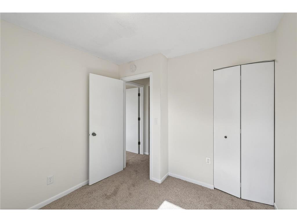 8811 42nd Avenue N New Hope MN 55427 7011362 image16