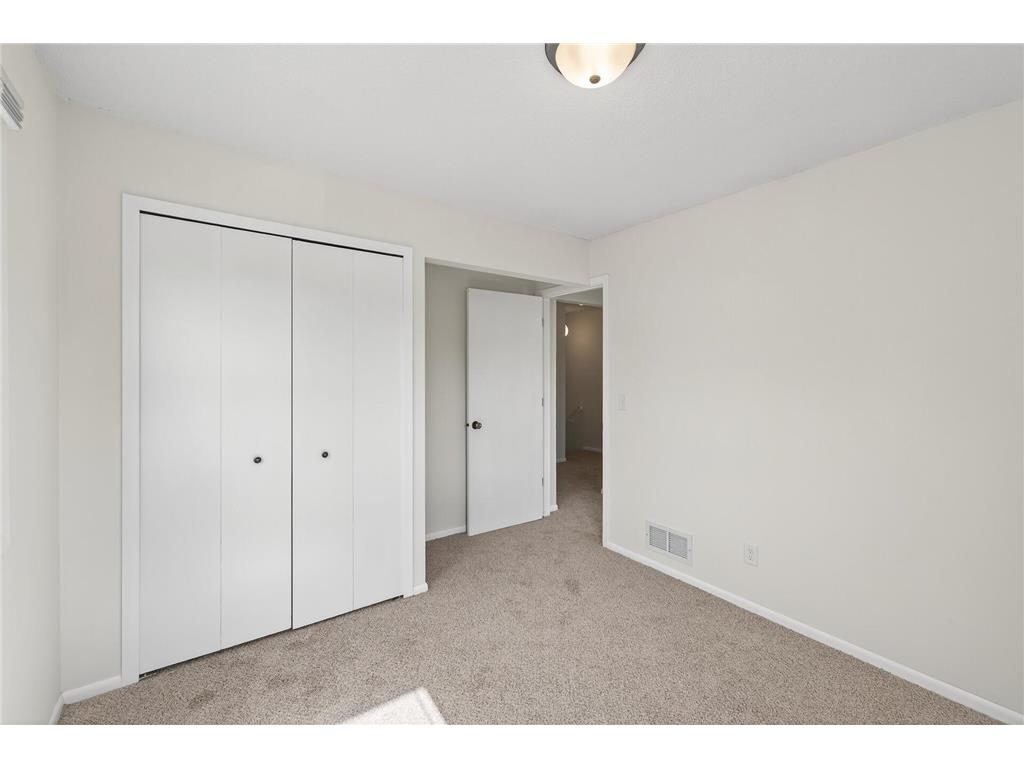 8811 42nd Avenue N New Hope MN 55427 7011362 image18