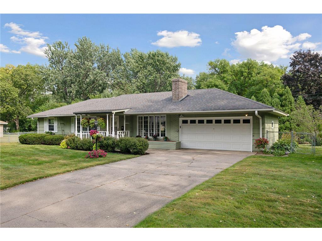 8811 Girard Avenue S Bloomington MN 55420 6786597 image1