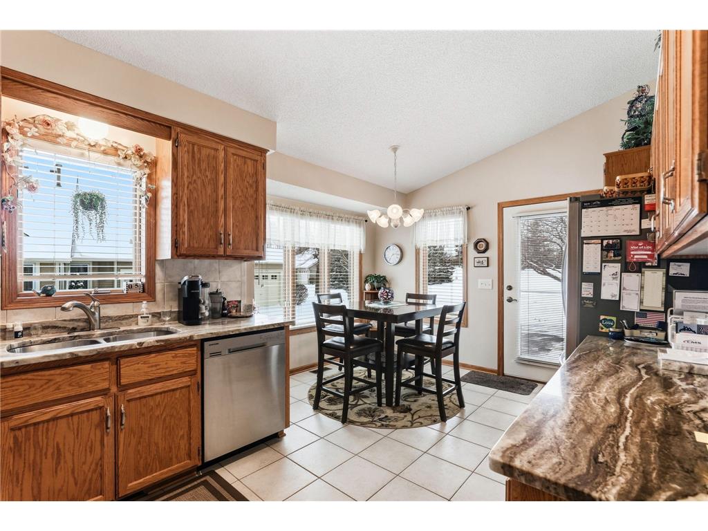 8813 Stonebrooke Court Woodbury MN 55125 6823086 image14