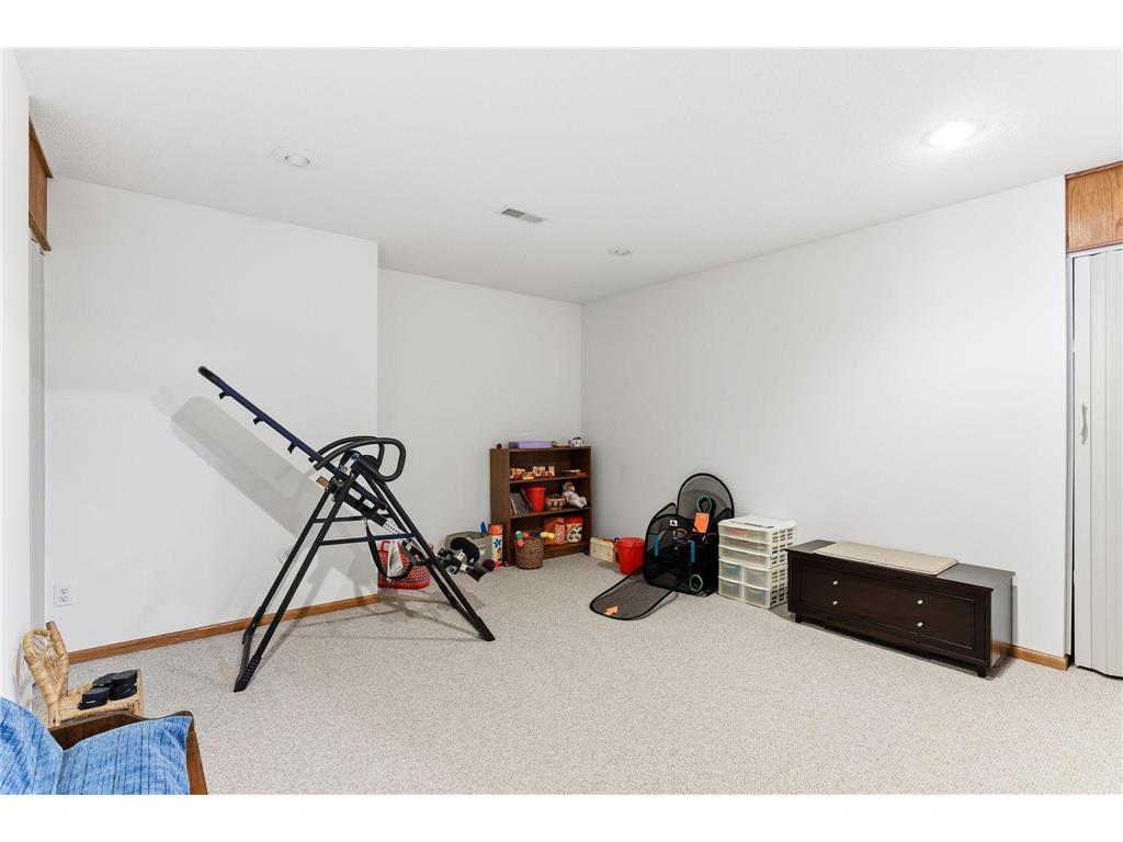 8813 Stonebrooke Court Woodbury MN 55125 6823086 image33