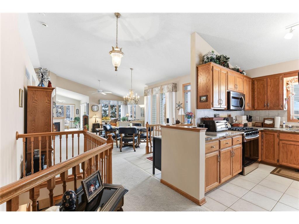 8813 Stonebrooke Court Woodbury MN 55125 6823086 image4