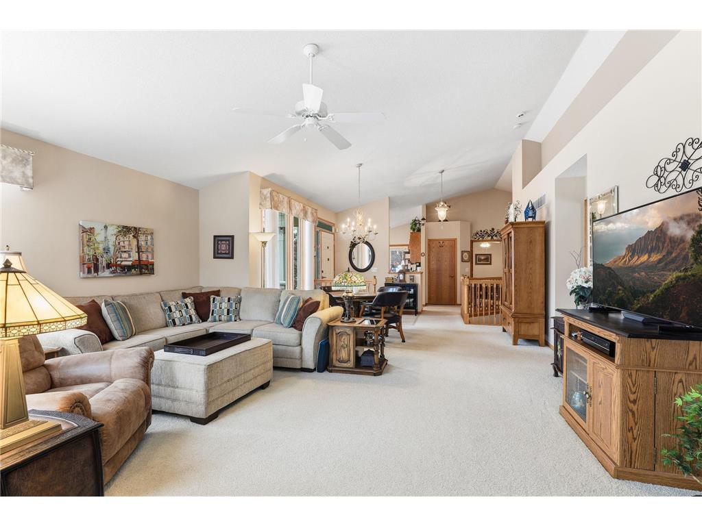 8813 Stonebrooke Court Woodbury MN 55125 6823086 image9