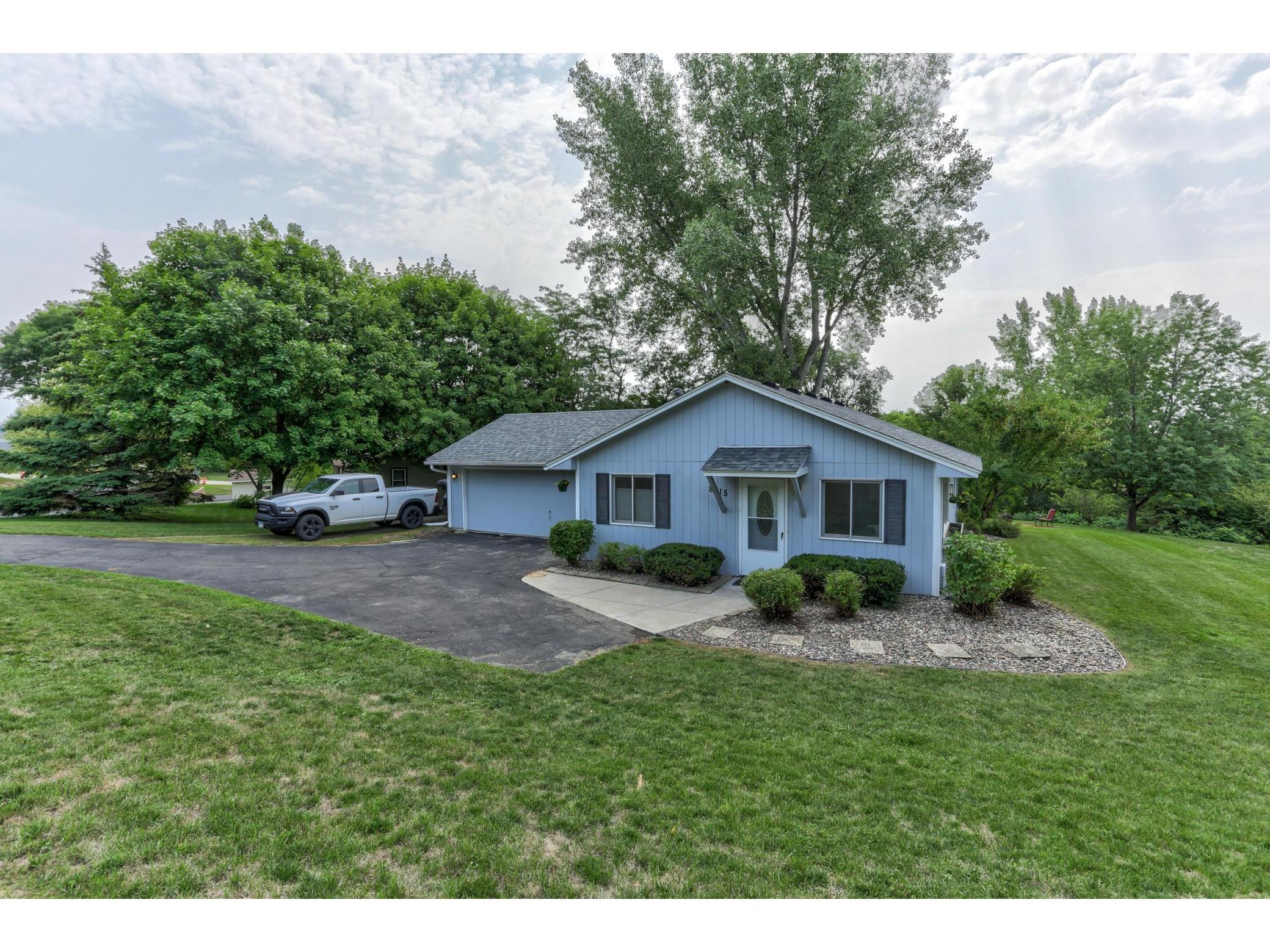 8815 Hillview Drive, Saint Bonifacius, MN 55375 MLS 6082927 Edina