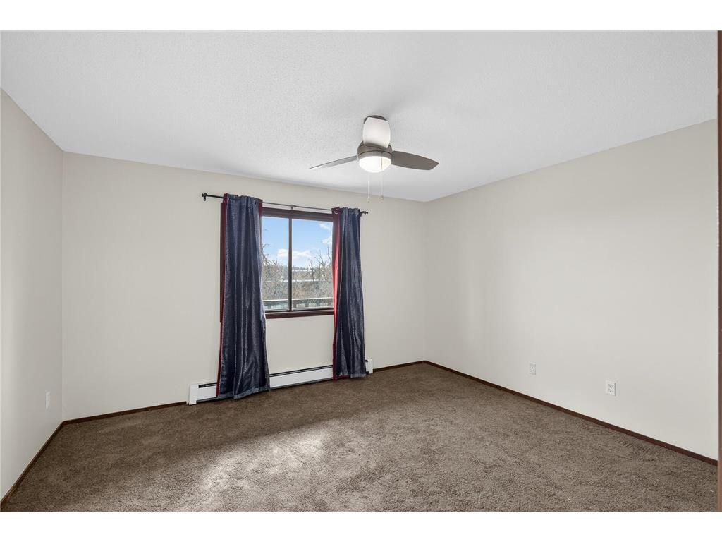 8818 Aldrich Avenue S Bloomington MN 55420 7047600 image16