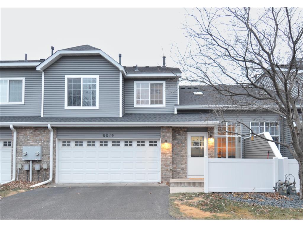 8819 Hastings Circle NE Blaine MN 55449 6637489 image1