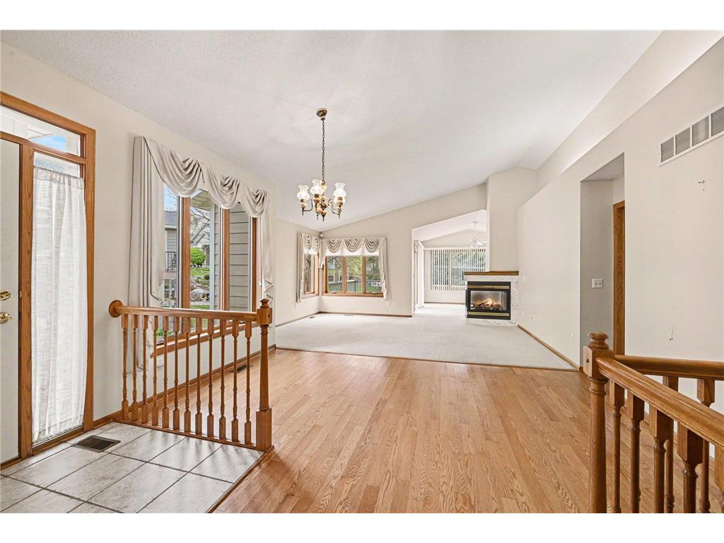 8819 Stonebrooke Court Woodbury MN 55125 7066259 image12