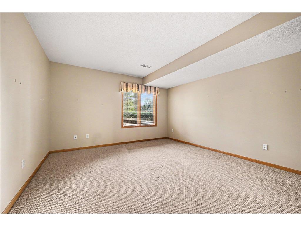 8819 Stonebrooke Court Woodbury MN 55125 7066259 image27