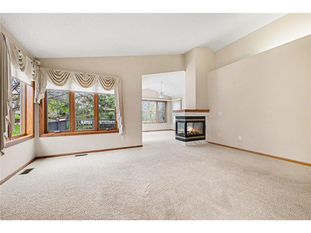 8819 Stonebrooke Court Woodbury MN 55125 7066259 image3