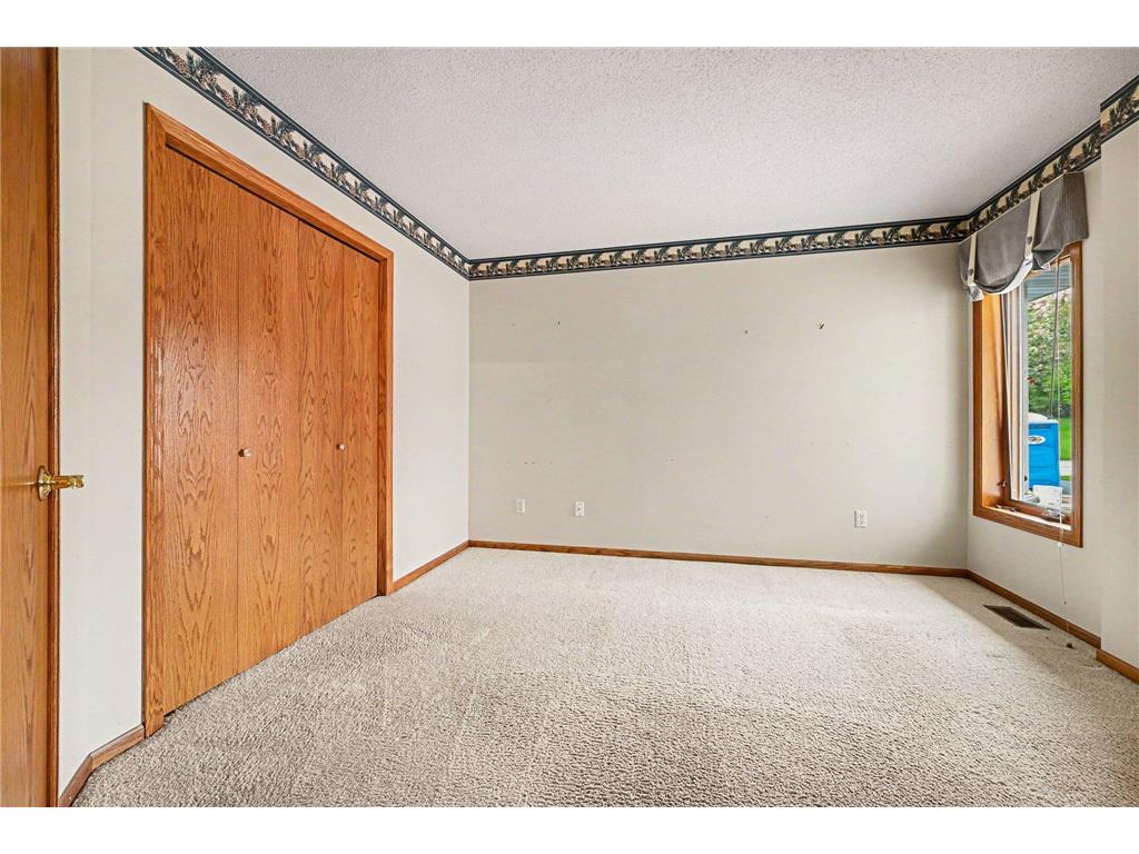 8819 Stonebrooke Court Woodbury MN 55125 7066259 image33