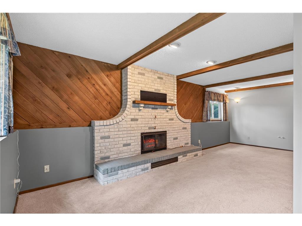 882 90th Avenue NW Coon Rapids MN 55433 7103638 image2