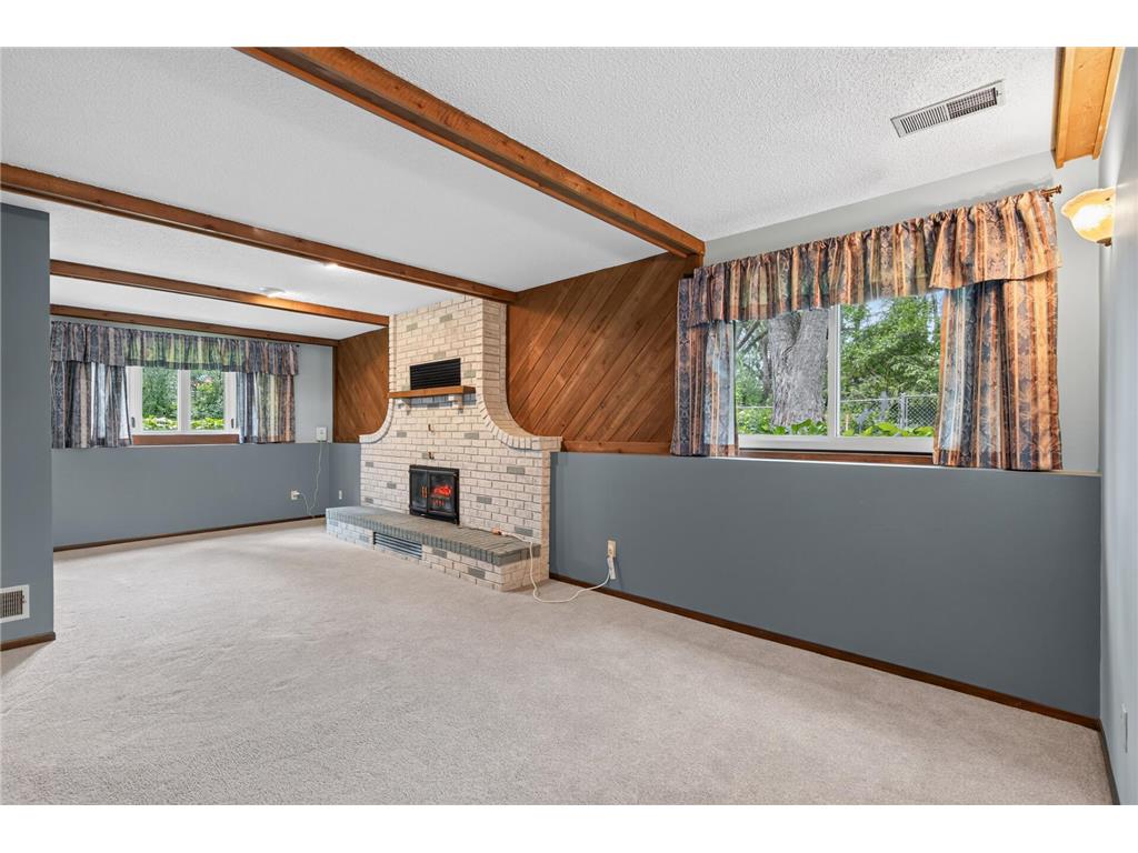 882 90th Avenue NW Coon Rapids MN 55433 7103638 image3