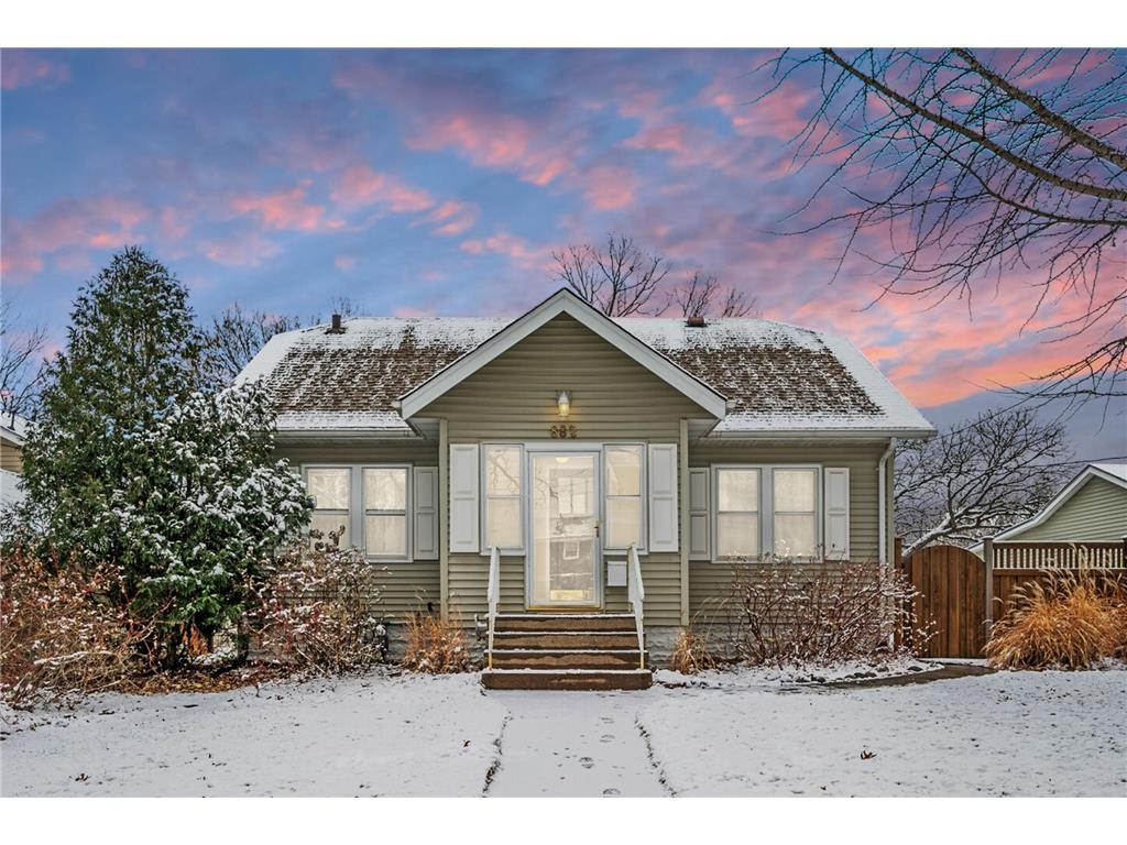 882 Clarence Street Saint Paul MN 55106 6461480 image1