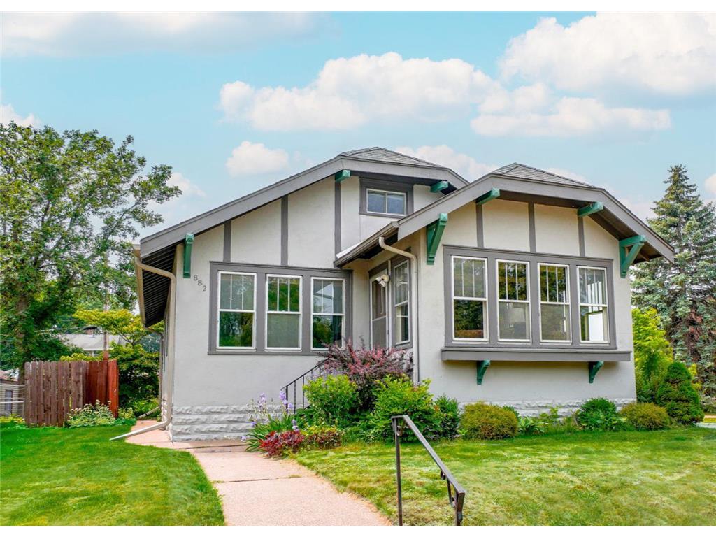 882 Ivy Avenue E Saint Paul MN 55106 6331232 image1