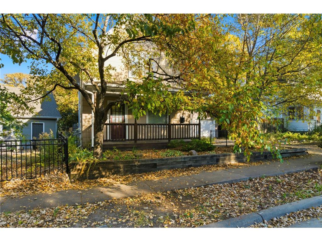 882 Raymond Avenue Saint Paul MN 55114 6807793 image1
