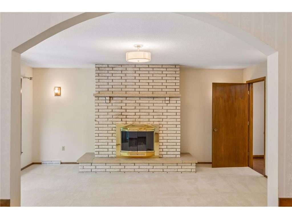 882 Willow Ridge 1 Hudson WI 54016 6755976 image17