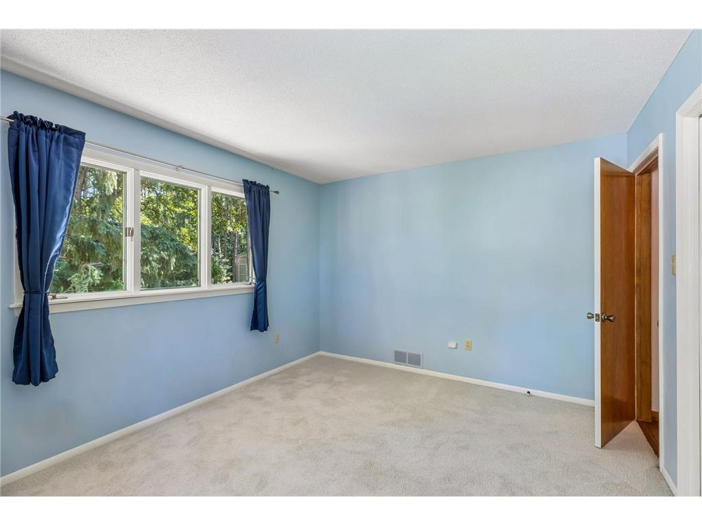 882 Willow Ridge 1 Hudson WI 54016 6755976 image32