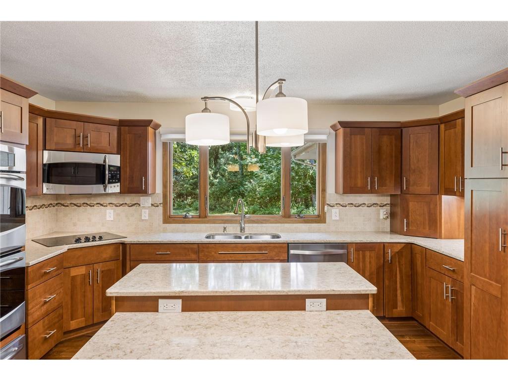 882 Willow Ridge 1 Hudson WI 54016 6755976 image6