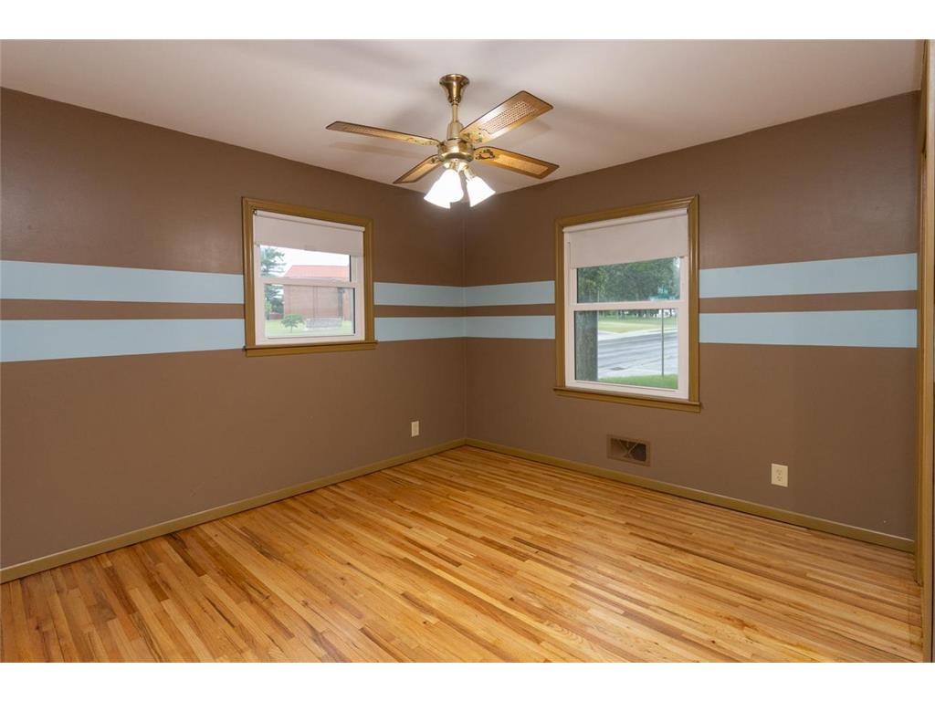 8820 Monroe Street NE Blaine MN 55434 7092001 image11