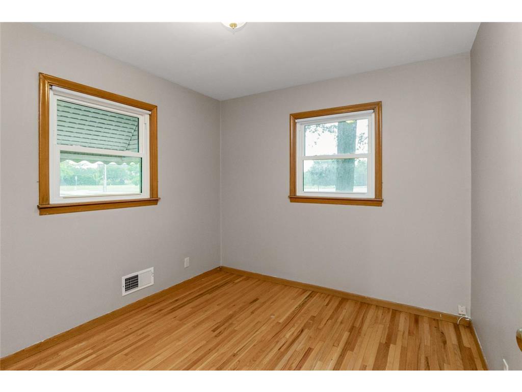 8820 Monroe Street NE Blaine MN 55434 7092001 image14