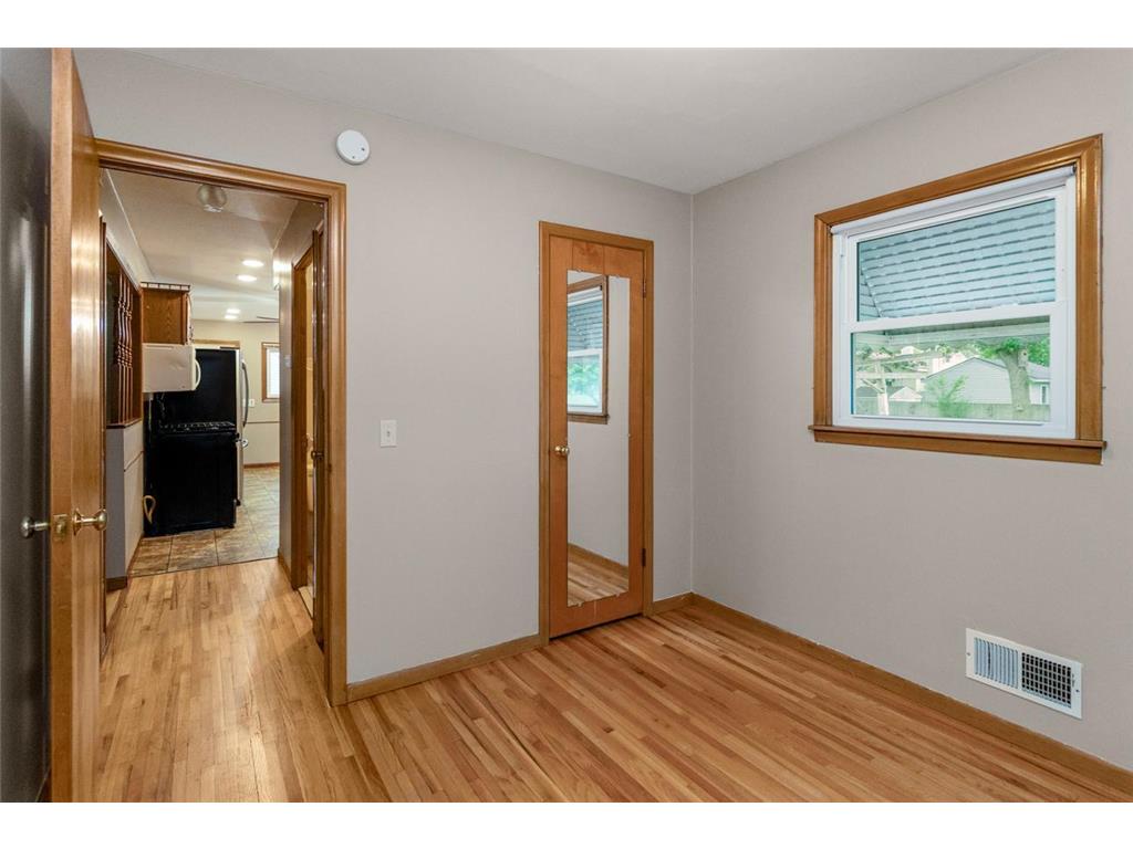 8820 Monroe Street NE Blaine MN 55434 7092001 image15