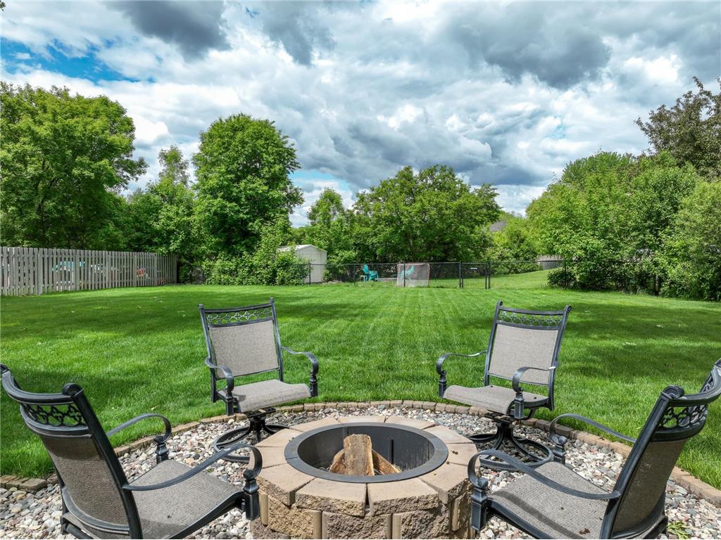 8821 Jonquil Lane N Maple Grove MN 55369 6727087 image1