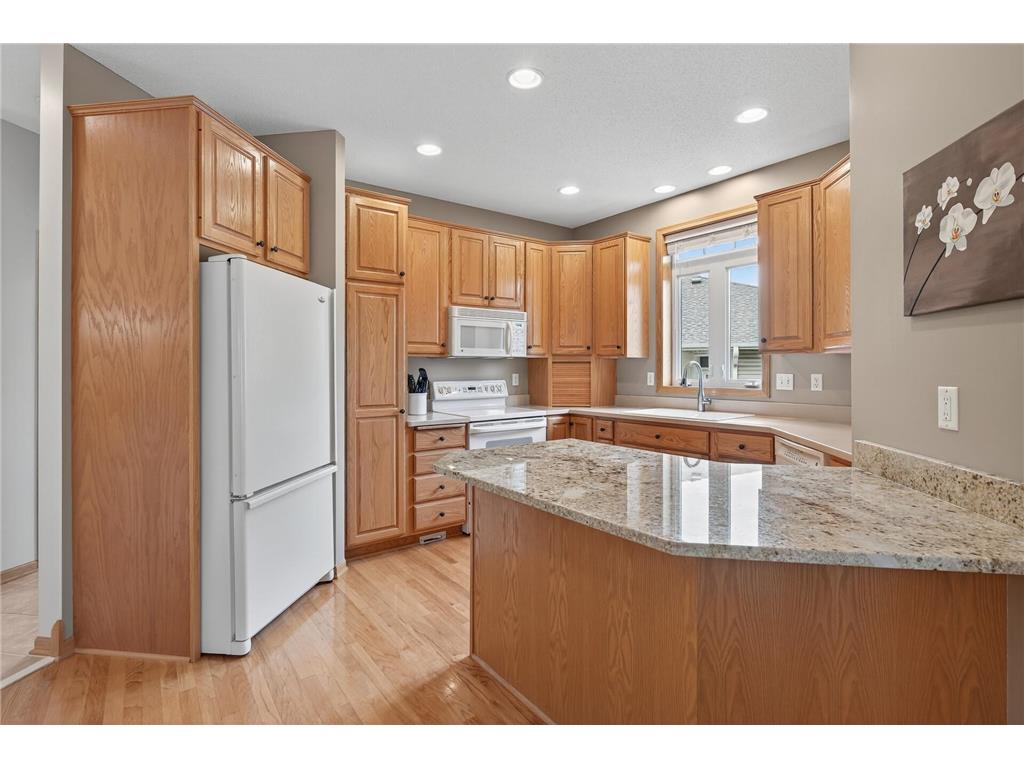 8821 Preserve Place Savage MN 55378 6710283 image7