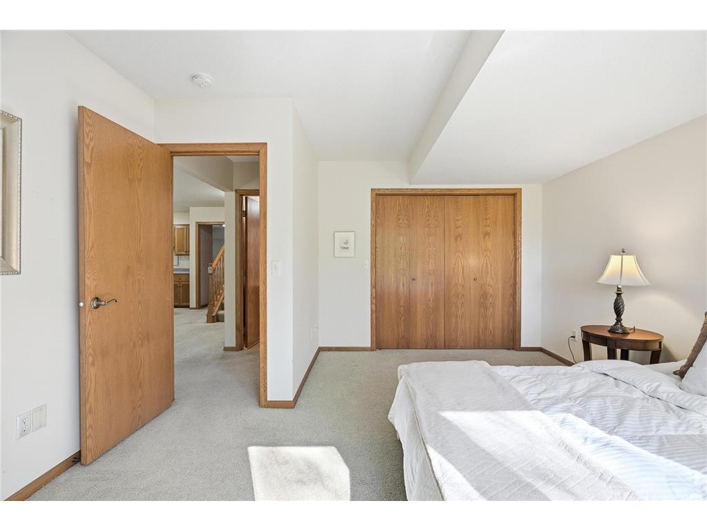 8821 Stonebrooke Court Woodbury MN 55125 7069769 image53