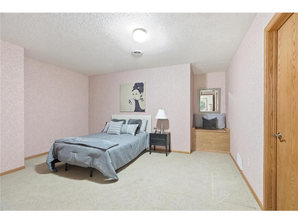 8821 Stonebrooke Court Woodbury MN 55125 7069769 image57