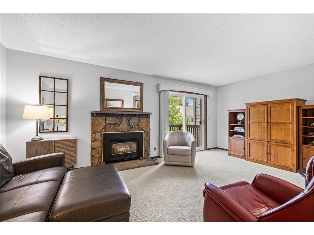 8823 42nd Avenue N New Hope MN 55427 7071928 image1