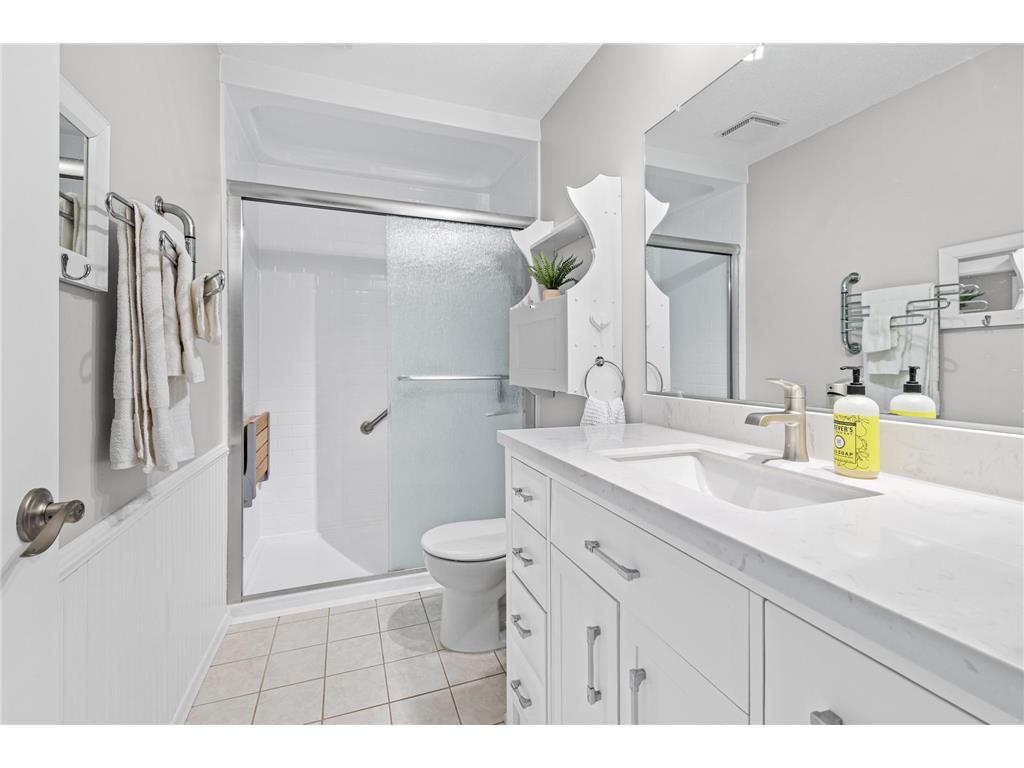 8823 42nd Avenue N New Hope MN 55427 7071928 image13