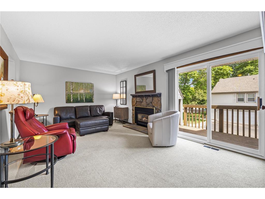 8823 42nd Avenue N New Hope MN 55427 7071928 image2