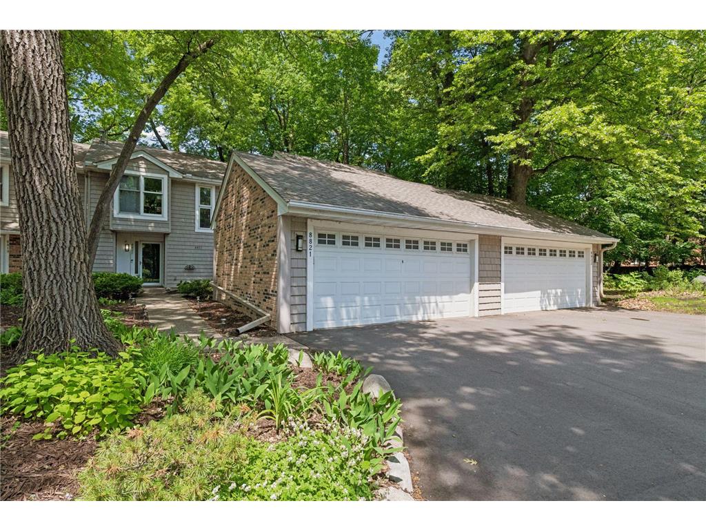 8823 Basswood Road Eden Prairie MN 55344 7084047 image1