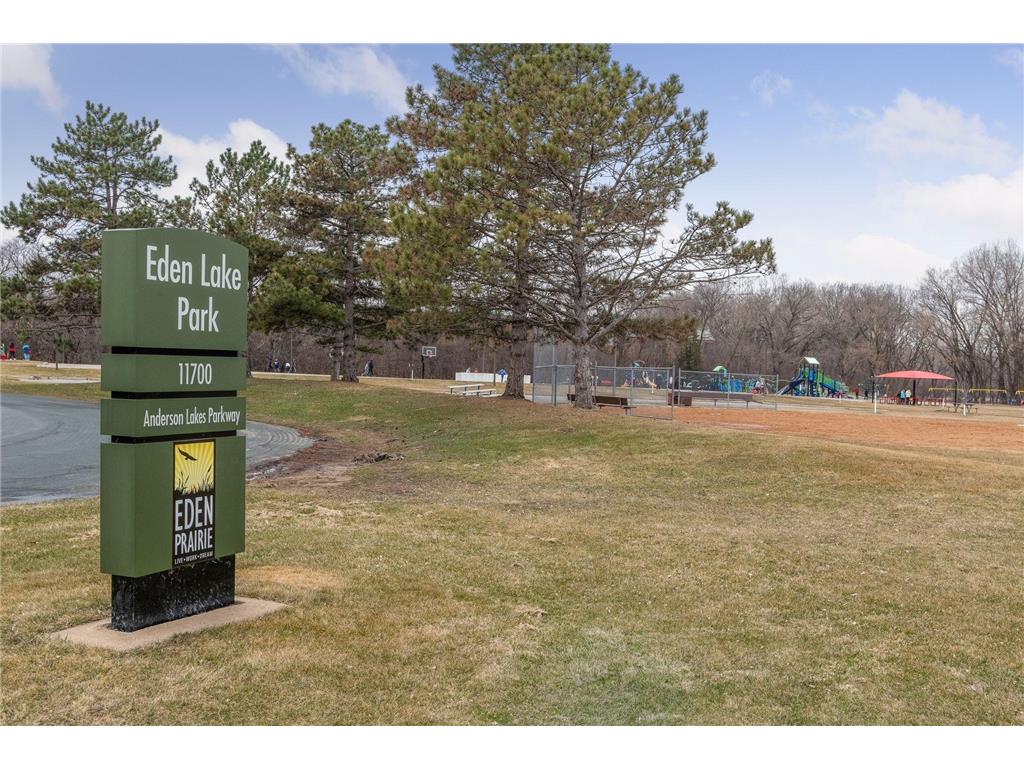 8823 Basswood Road Eden Prairie MN 55344 7084047 image44