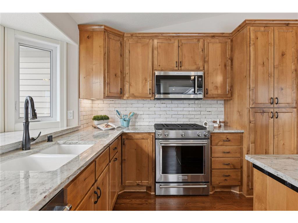 8823 Fraizer Street NE Blaine MN 55014 7015703 image17