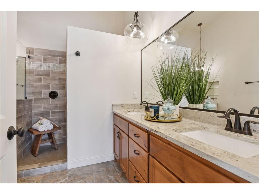 8823 Fraizer Street NE Blaine MN 55014 7015703 image23