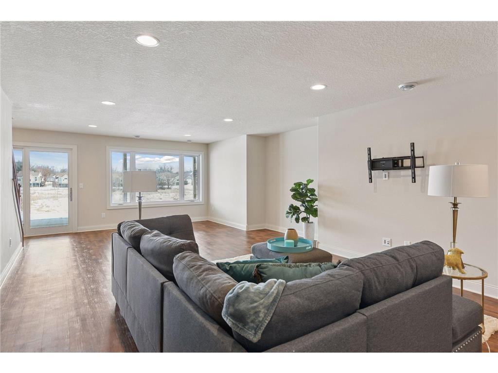 8823 Fraizer Street NE Blaine MN 55014 7015703 image37