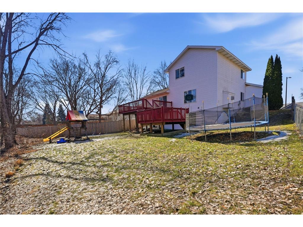 8824 Oregon Avenue N Brooklyn Park MN 55445 7002705 image34